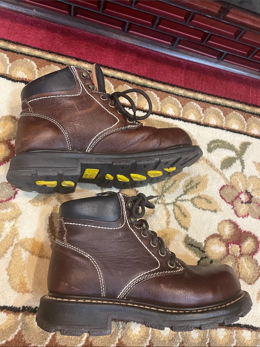 Workin’Sport sturdy brown